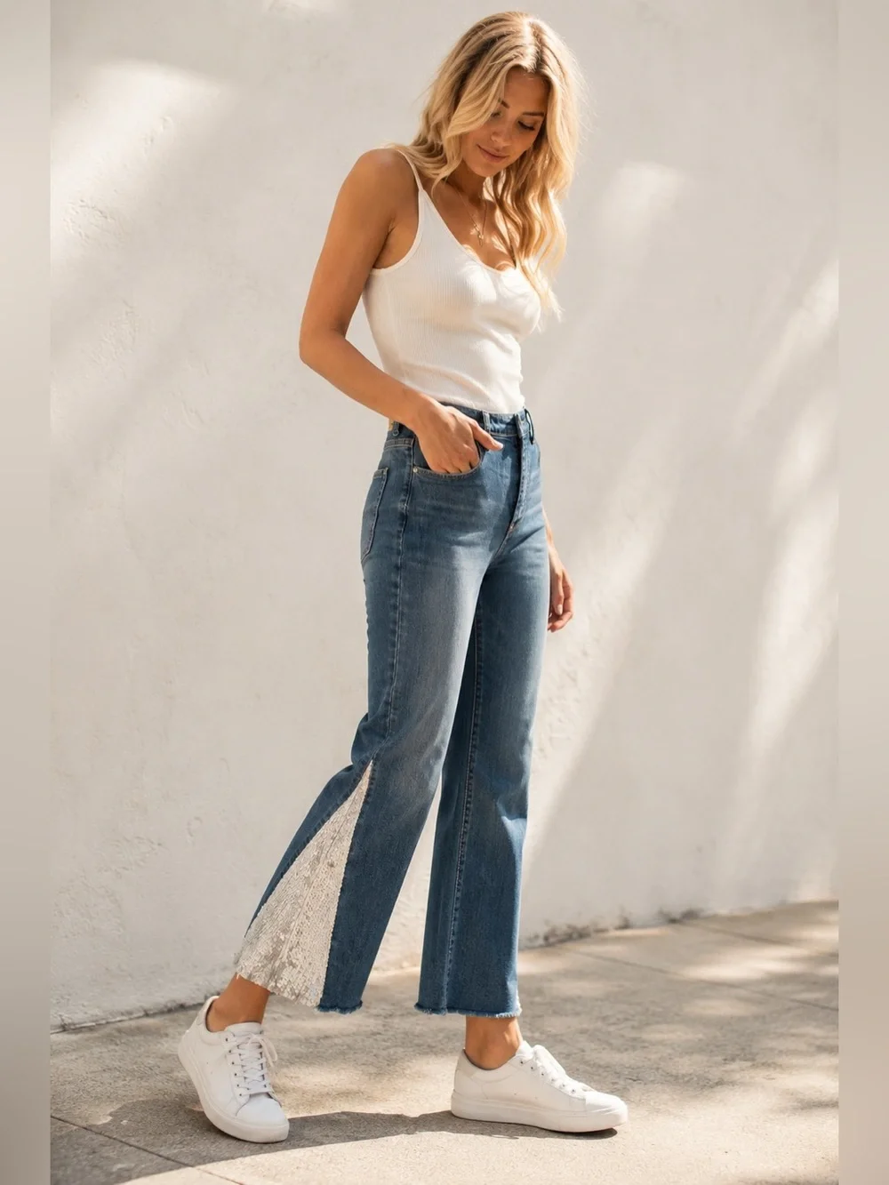 Pilcro Anthropologie High-Rise Sequined Flare Jeans Size 32 Denim - Picture 2 of 14